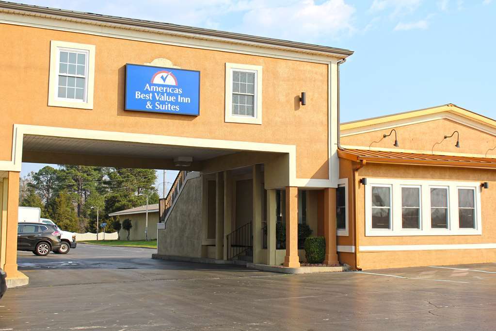 Lake View Inn & Suites Killen Eksteriør bilde